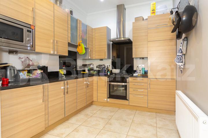 Luxury 2 bed with home office split over 2 floors with garden in a period house  Morton Road, De Beauvoir Town